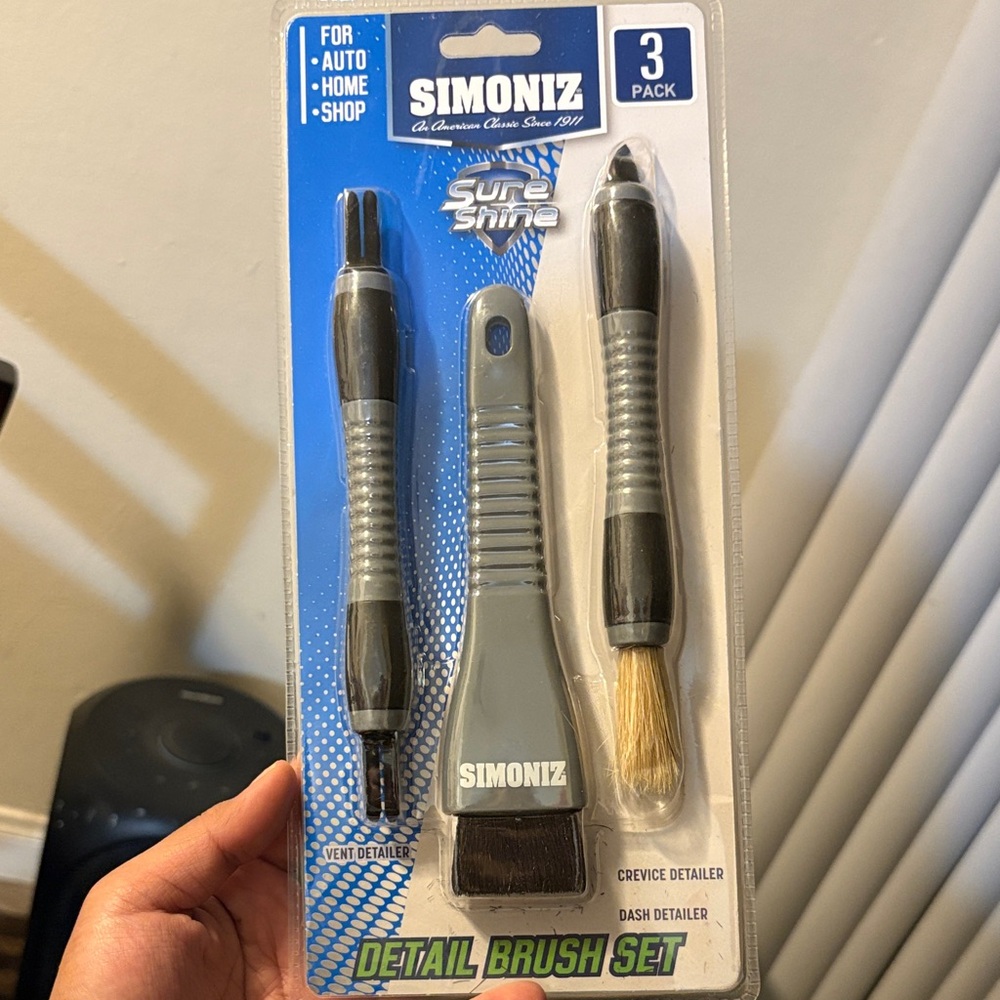 Simoniz Detail Brush Set in Gray